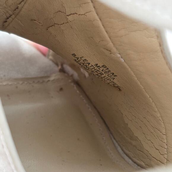Marc Fisher MLVega Suede Block Heel Sandals Womens Size 9.5M Taupe Leather Upper - Picture 9 of 14